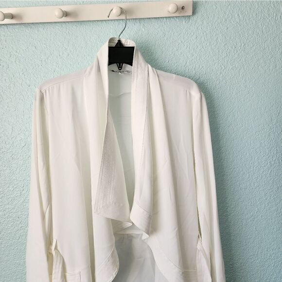 CAPSULE side pockets tie belt collar cascade side slit duster cardigan - Picture 2 of 16